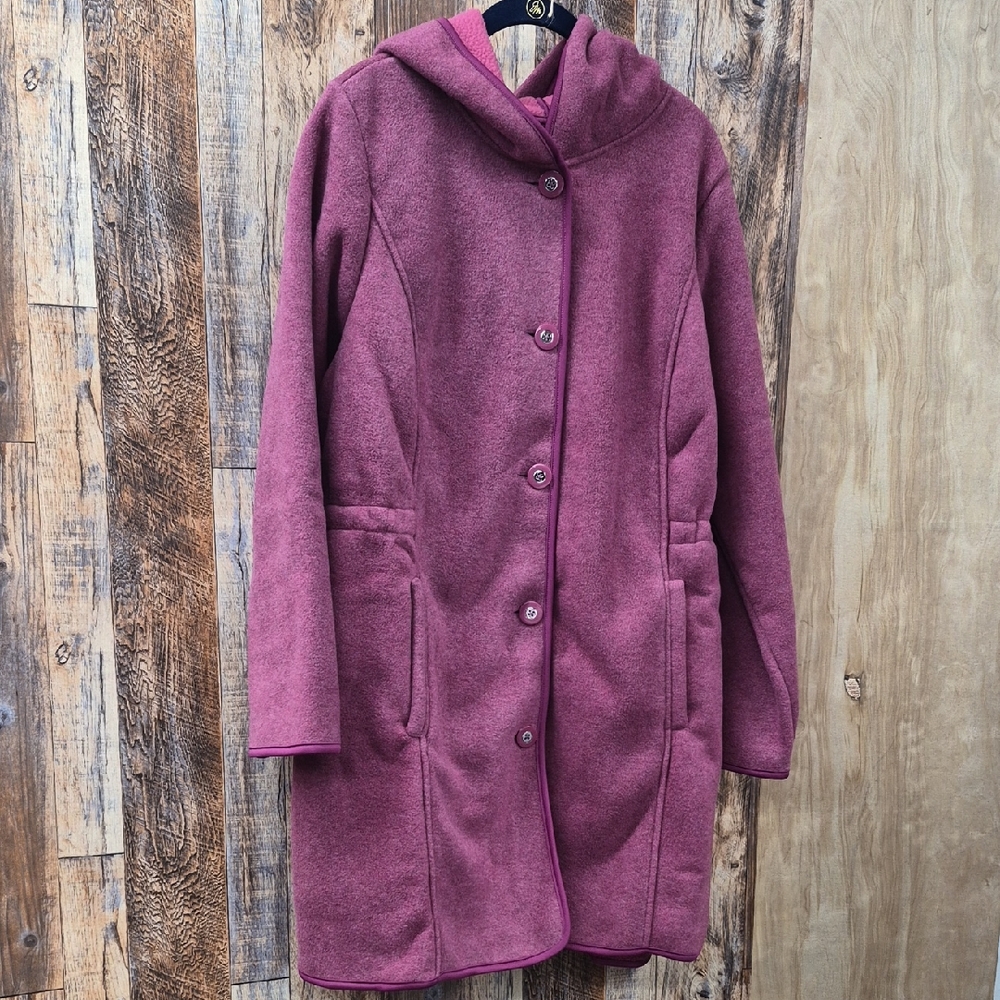 1X NWT Raspberry Purple Hooded Fleece Coat Insulated
